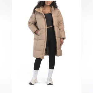 NEW! UNDER ARMOUR Down Puffer Coat- Medium $365